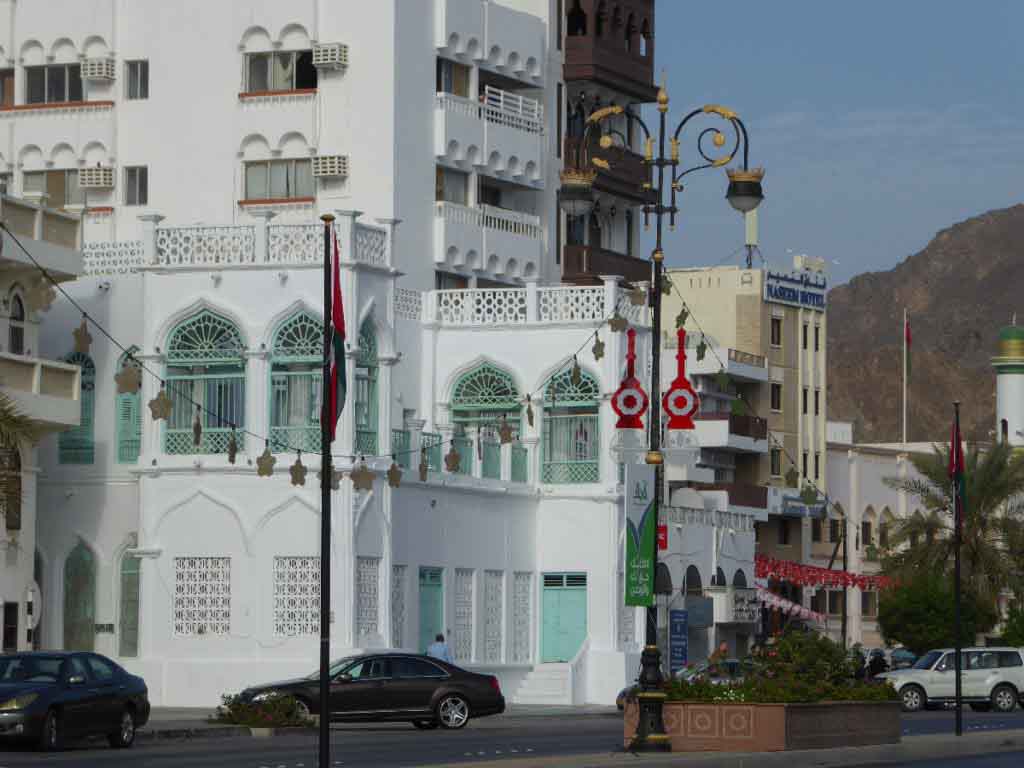 Facades on the corniche in Muttrah