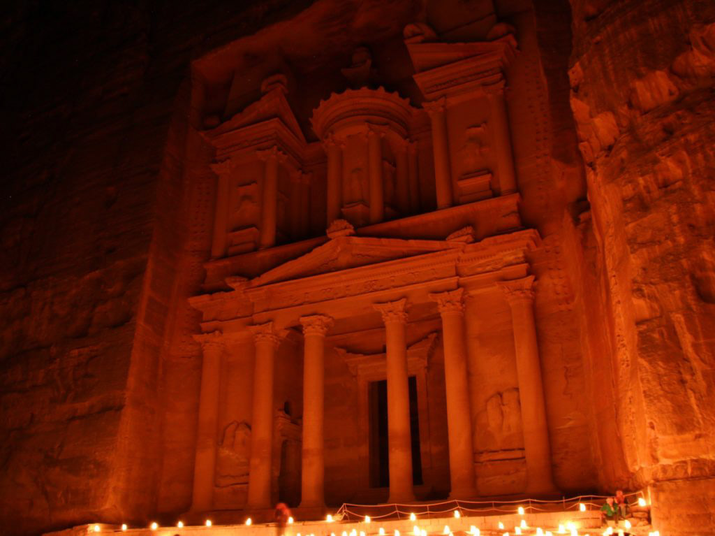 Petra by night, Treasury, Ultimate guide to Jordan, 3-week itinerary