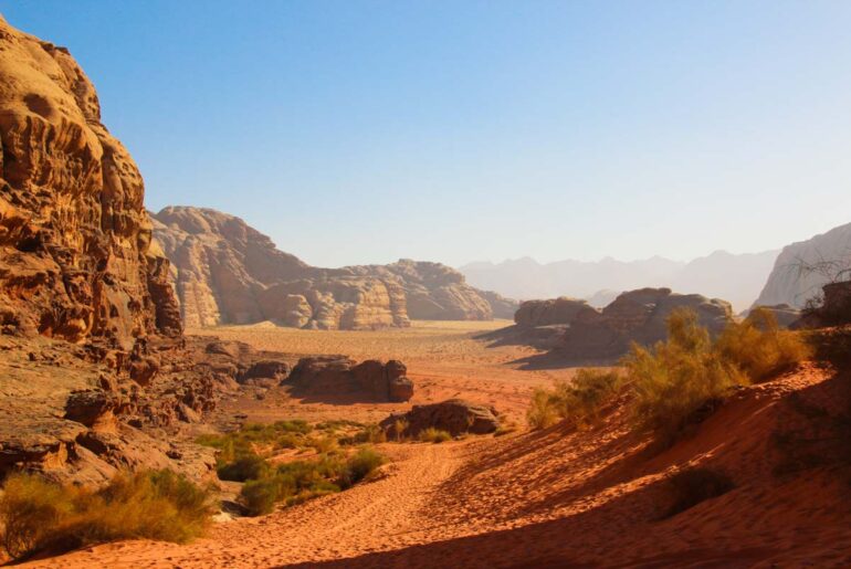 The 8 best things to do in Wadi Rum | Not Scared of the Jetlag